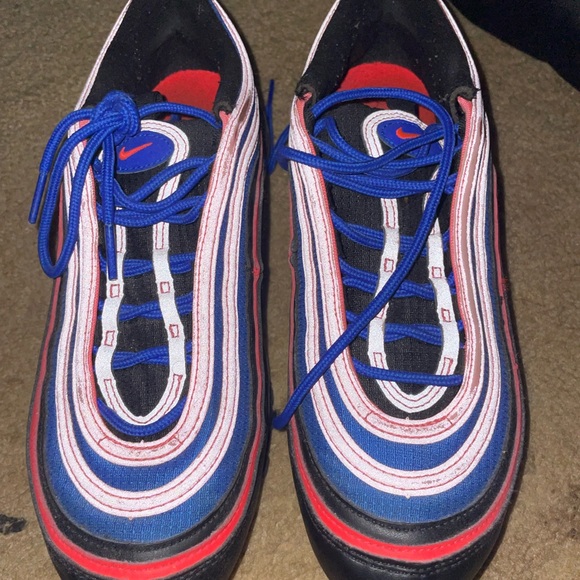 SHOES - Picture 4 of 4